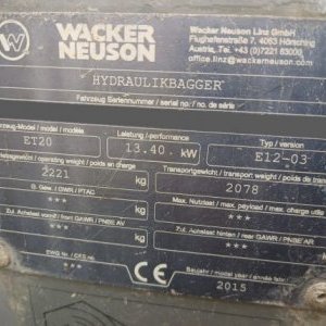 foto 2.2t mini-excavator Wacker Neuson ET20