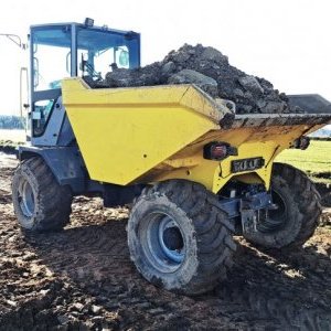foto 5t load 9t dumper cab 4x4 Wacker Neuson (diesel Deutz)