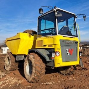 foto 5t load 9t dumper cab 4x4 Wacker Neuson (diesel Deutz)