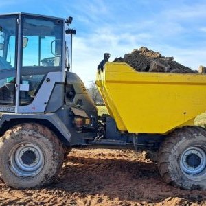 foto 9t dumper cab 4x4 Wacker Neuson (diesel Deutz)