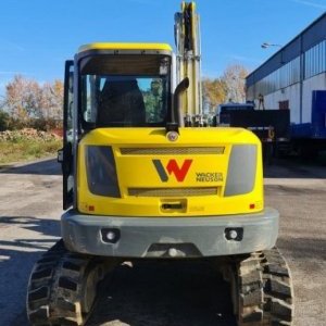 foto 9t excavator rubber offset Wacker Neuson ET90